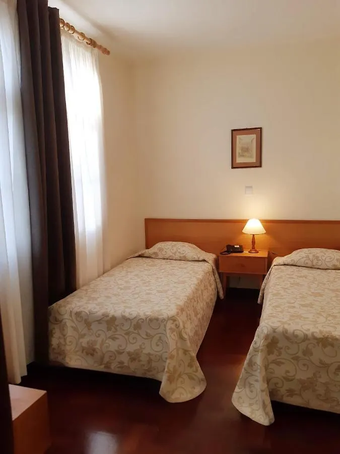 *** Guest house Residencial Do Vale Hotel Funchal  Portugal